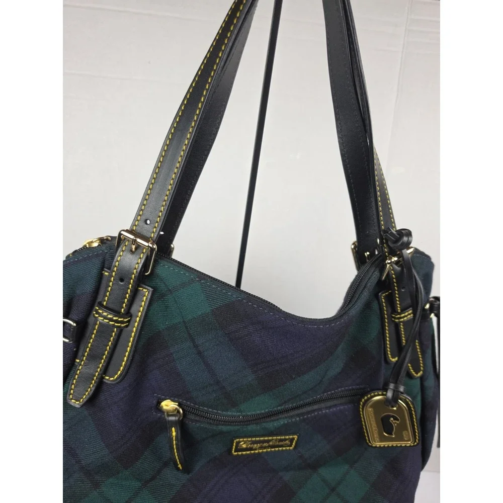 Dooney & Bourke good pre